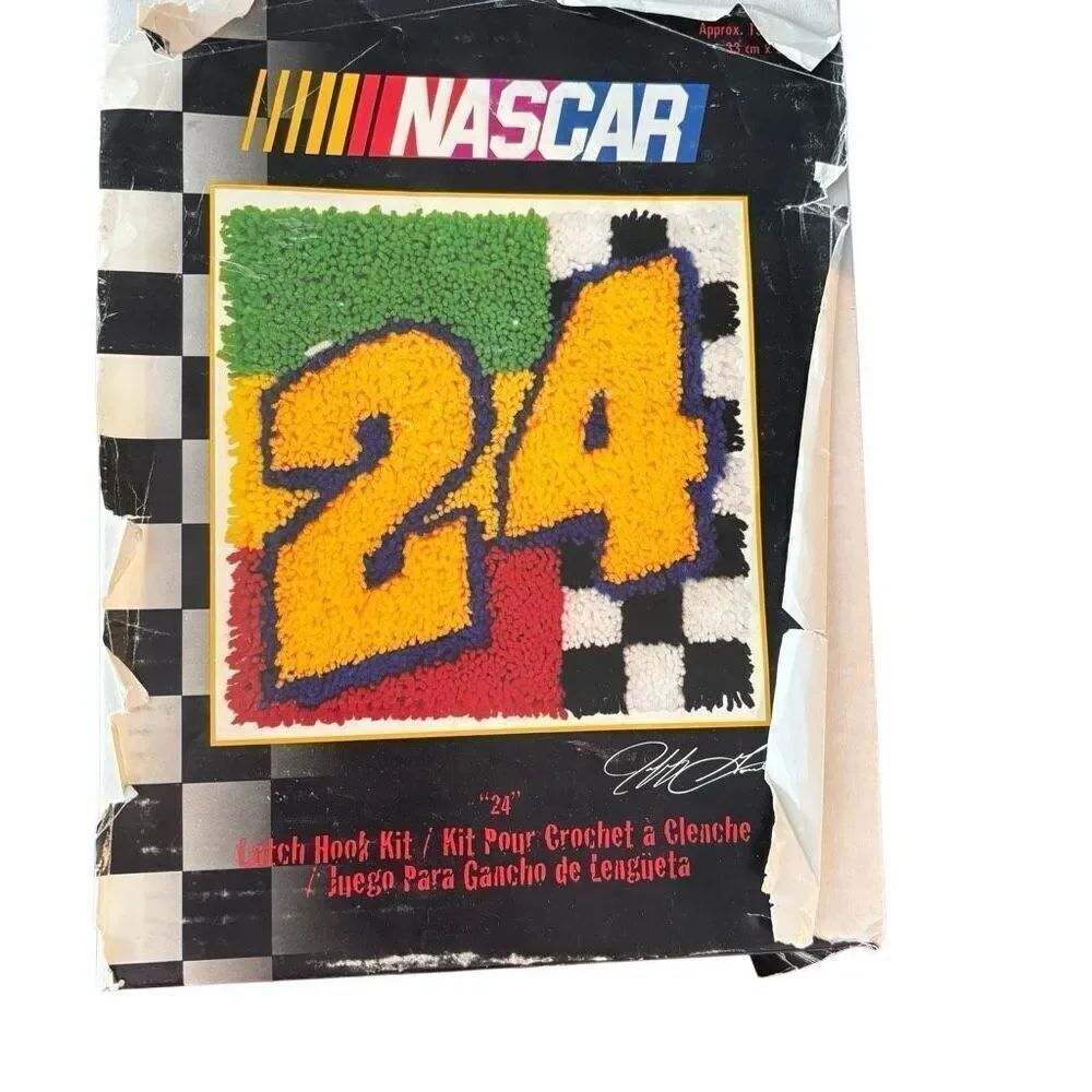 Jeff Gordon NASCAR Latch Hook Kit *Read*